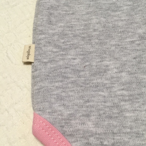 12m (6/$20) Nwot Snugabye Bodysuit/Onesie - Picture 9 of 9